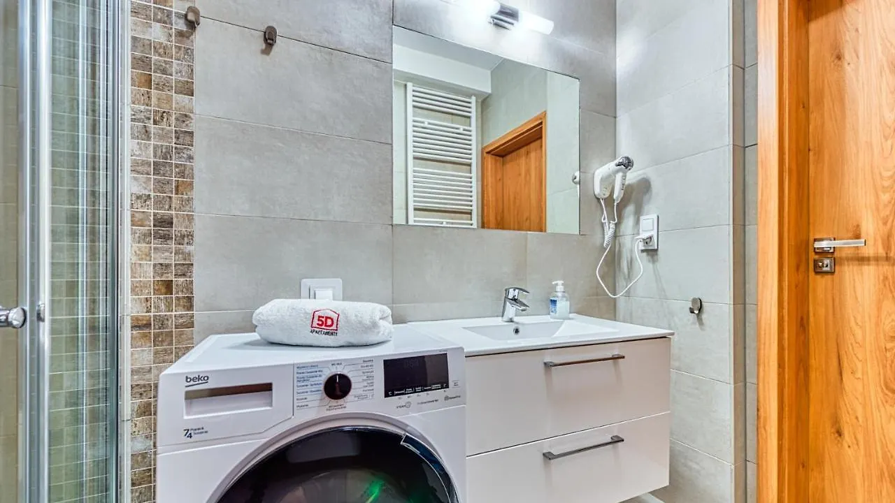 公寓 Apartament Resort Nad Lasem - 5D Apartamenty 斯克拉斯卡波伦巴 波兰